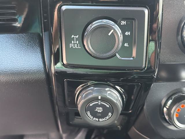 Certified 2019 Ford F150 XLT w/ Equipment Group 302A Luxury AWD/4WD image 13