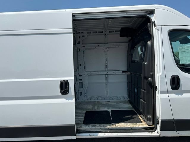 Used 2023 RAM ProMaster 3500 w/ Convenience Group FWD image 10