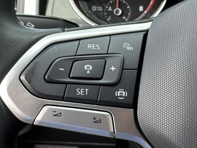 Used 2021 Volkswagen Atlas Cross Sport SE FWD image 27