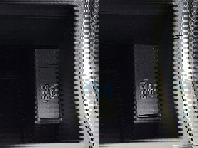 Certified 2024 Ford Edge Titanium w/ Equipment Group 301A image 16