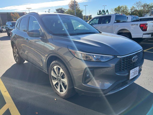 Certified 2025 Ford Escape Platinum