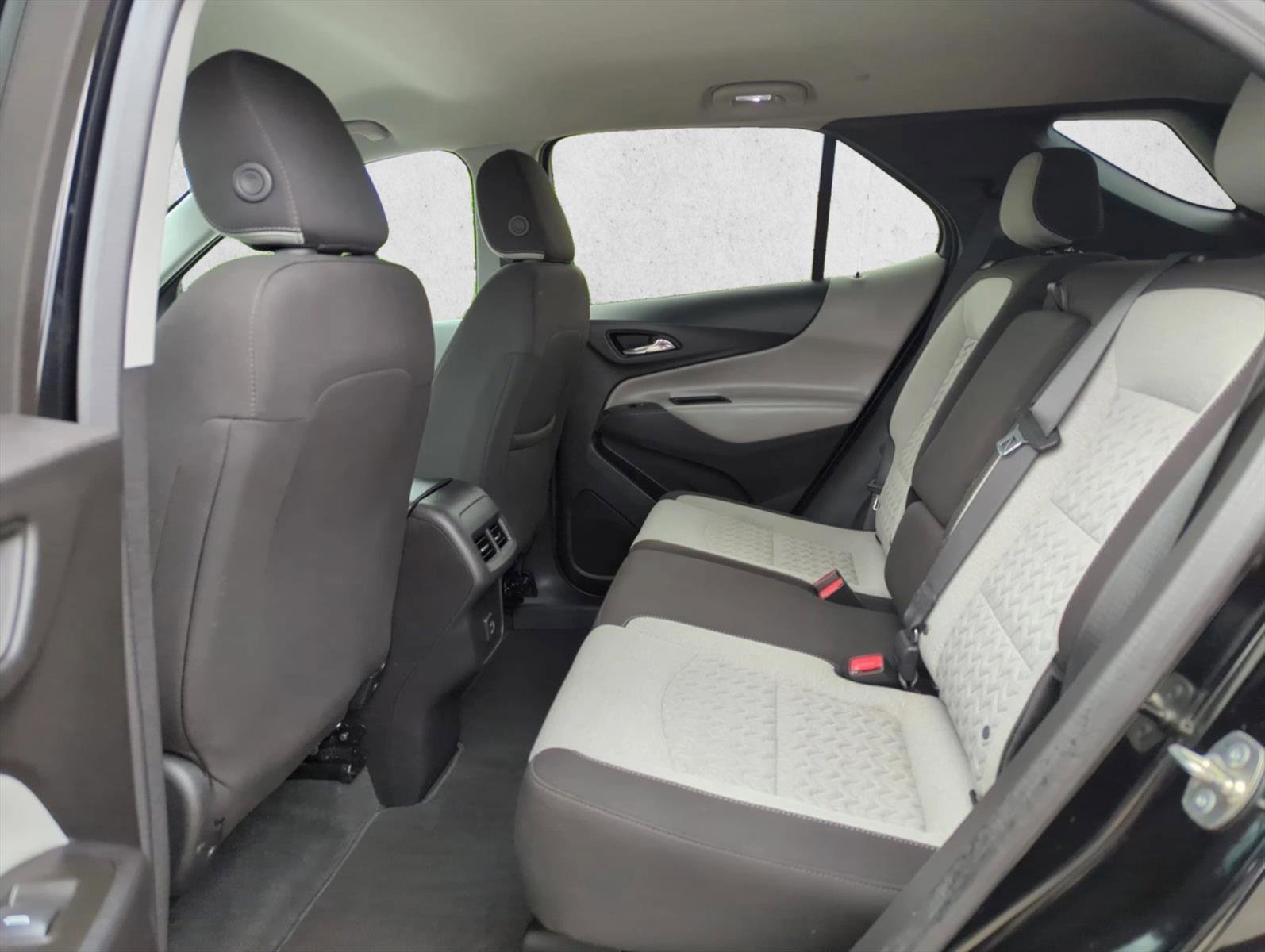 Used 2024 Chevrolet Equinox LT FWD image 20