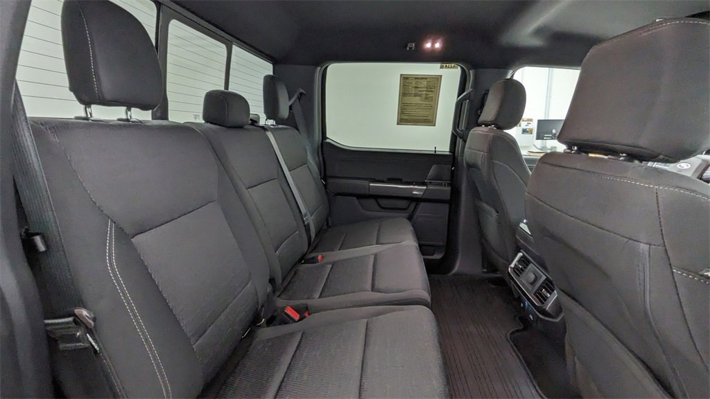 Certified 2022 Ford F150 XLT w/ Equipment Group 302A High image 36