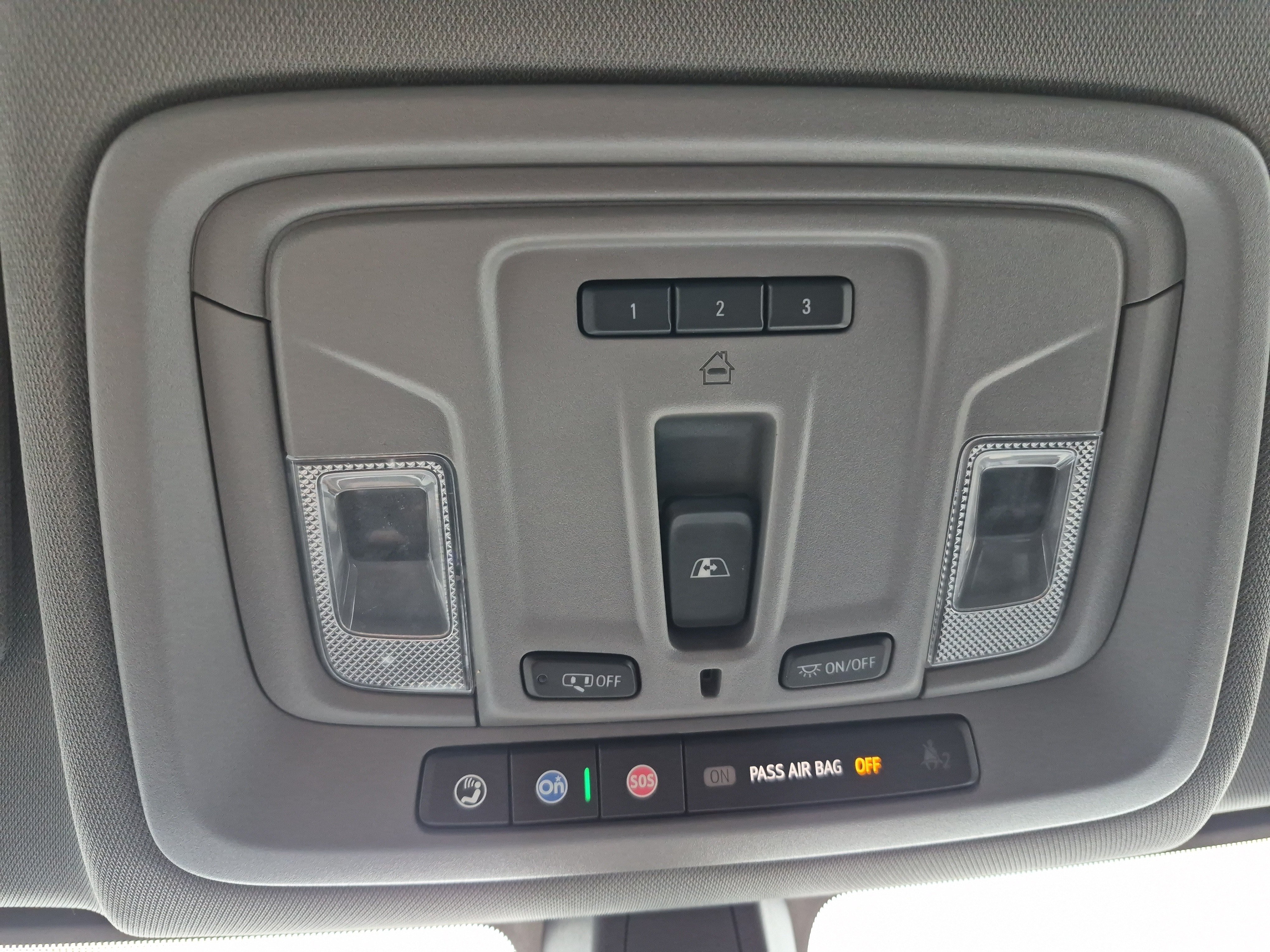 Used 2021 Chevrolet Silverado 1500 LT Trail Boss w/ Convenience Package II AWD/4WD image 38