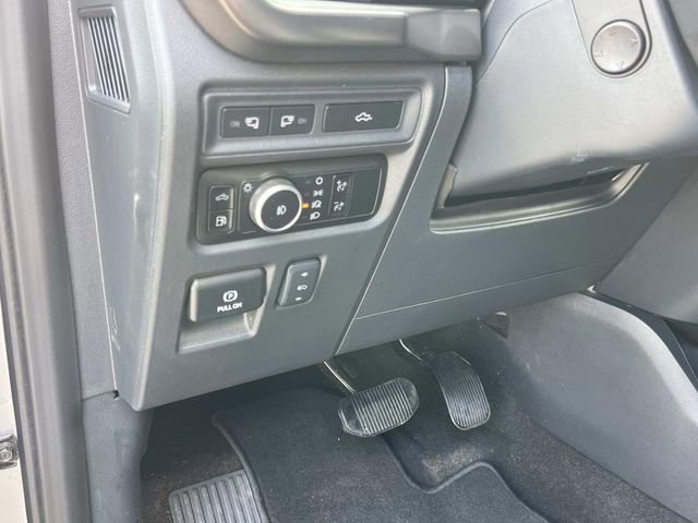 Certified 2024 Ford F150 Lariat w/ Equipment Group 502A High image 30