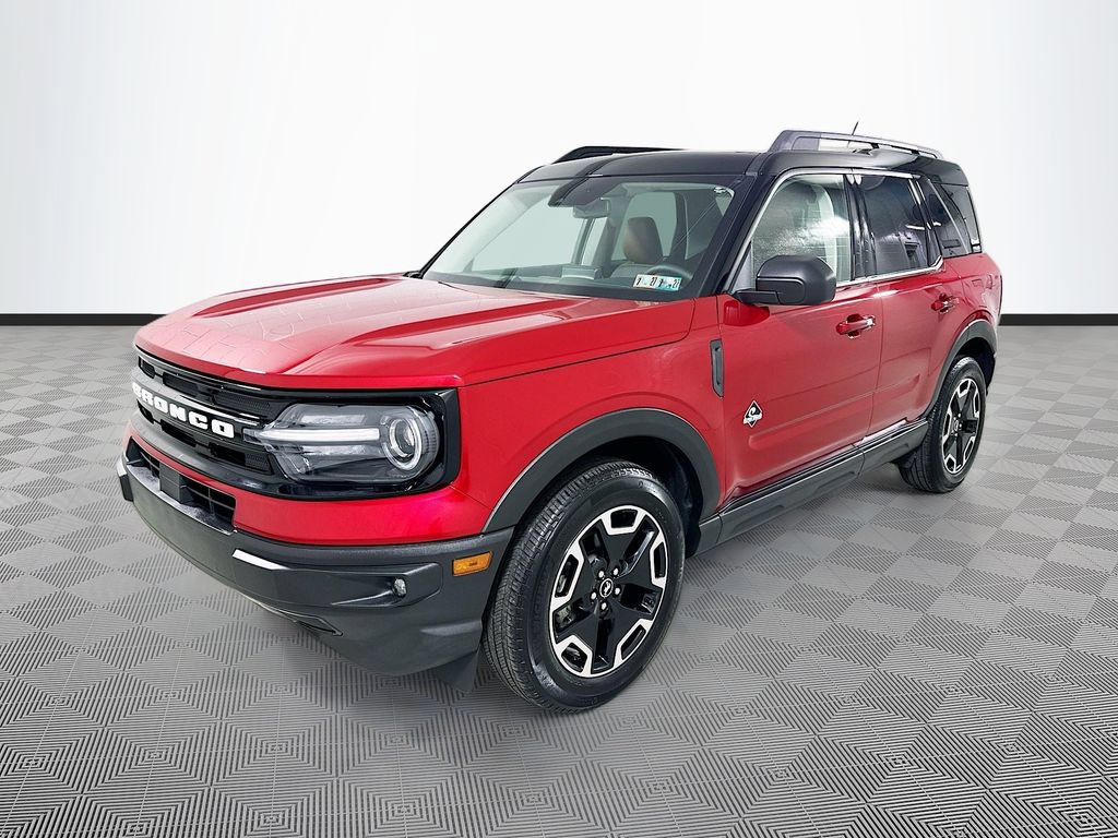 Certified 2021 Ford Bronco Sport Outer Banks w/ Outer Banks Package AWD/4WD image 3