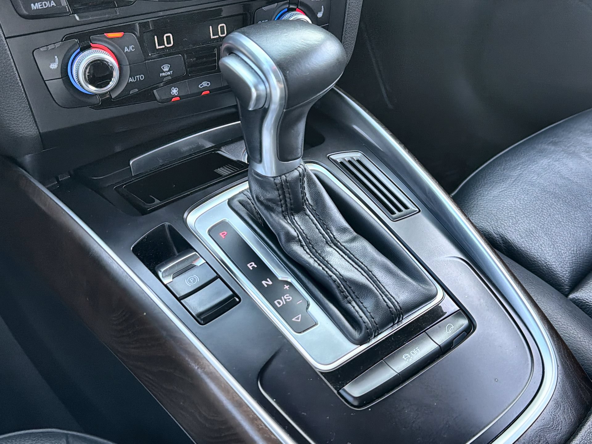 Used 2017 Audi Q5 2.0T Premium AWD/4WD image 18