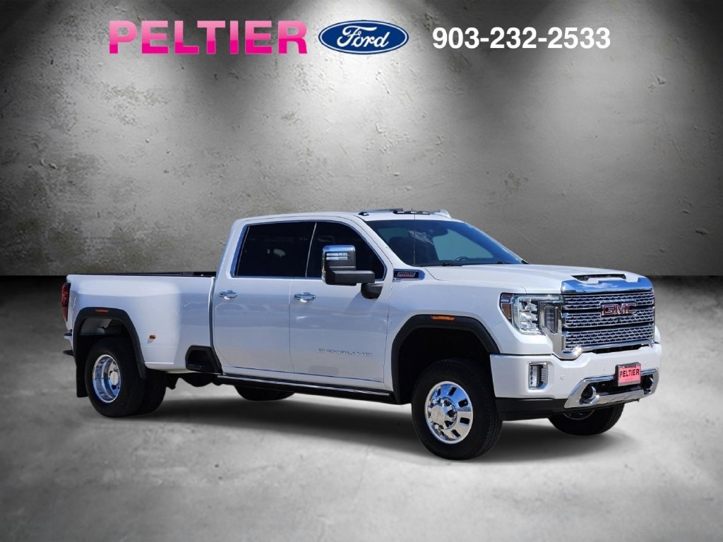 Used 2022 GMC Sierra 3500 Denali w/ Denali Ultimate Package AWD/4WD image 1