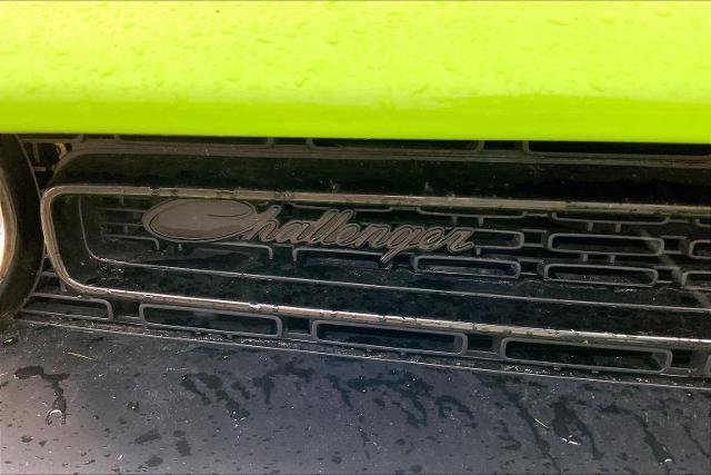 Used 2023 Dodge Challenger SXT w/ Blacktop Package image 9