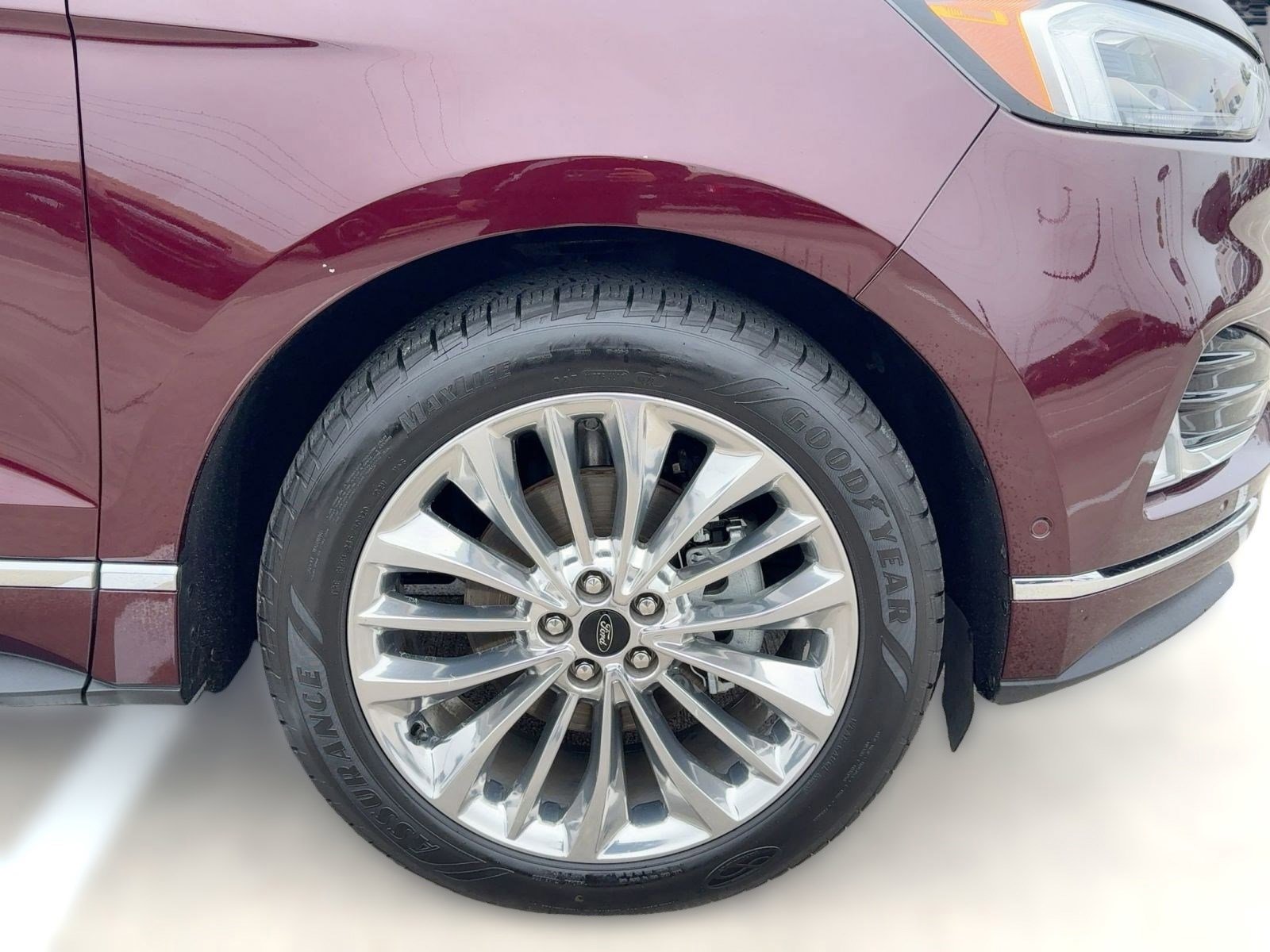 Certified 2020 Ford Edge Titanium w/ Equipment Group 301A image 11