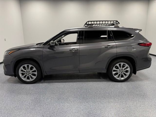 Used 2023 Toyota Highlander Limited AWD/4WD image 8