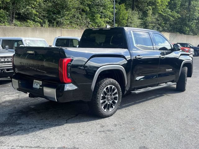 Used 2025 Toyota Tundra Limited AWD/4WD image 3