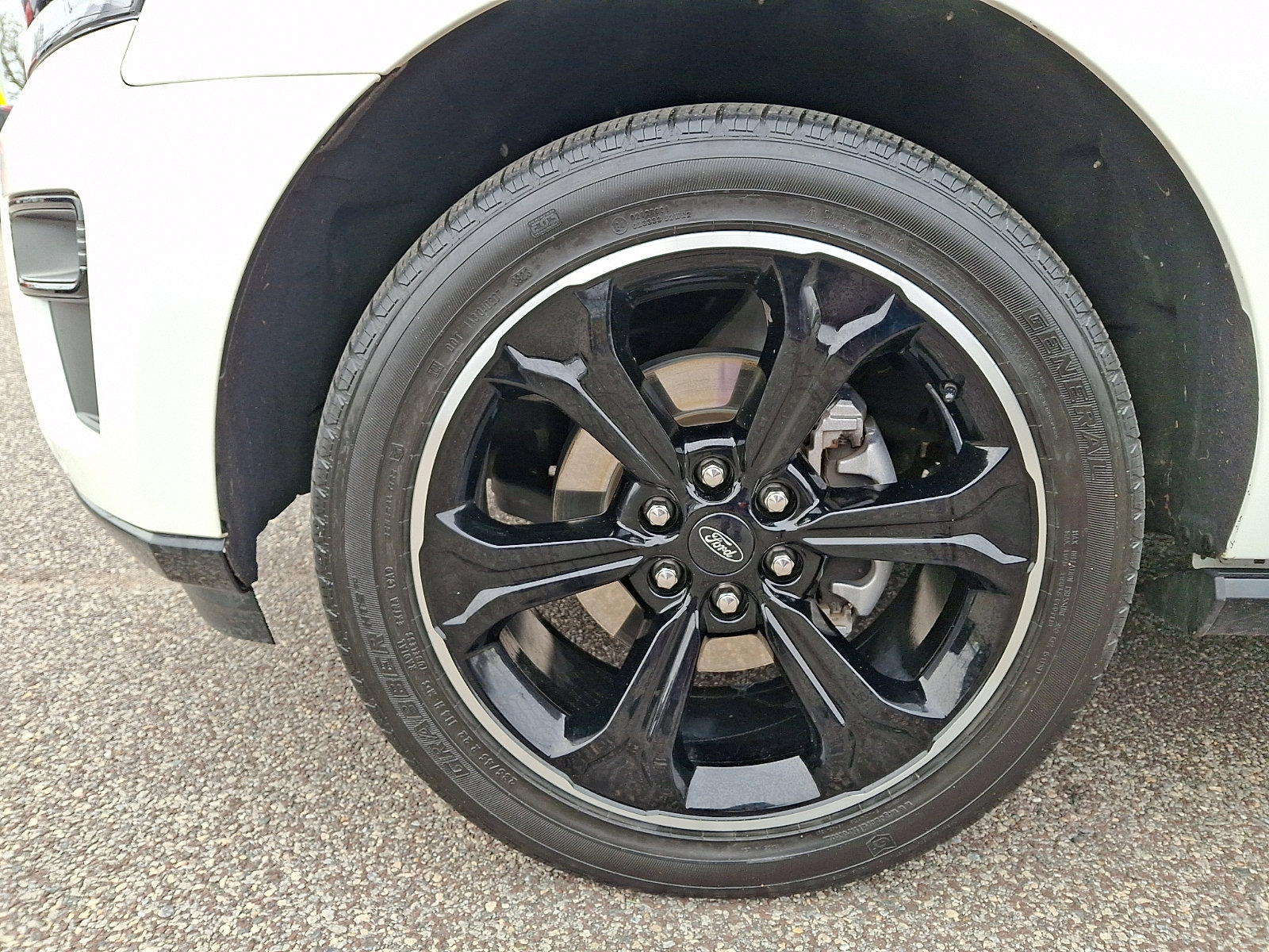 Certified 2024 Ford Expedition Limited image 28