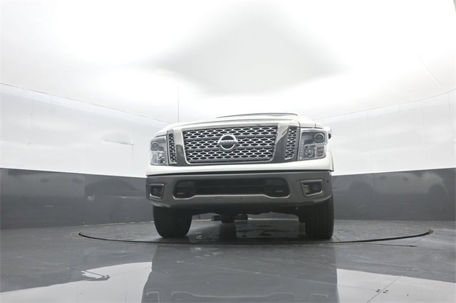 Used 2019 Nissan Titan Platinum Reserve w/ Platinum Utility Package image 31