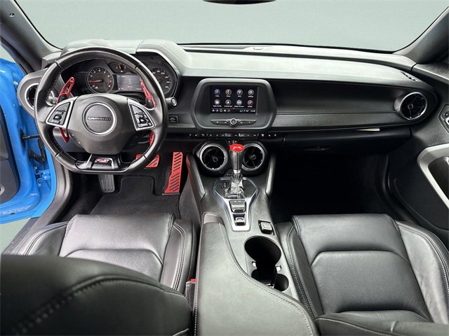 Used 2022 Chevrolet Camaro LT w/ RS Package image 18