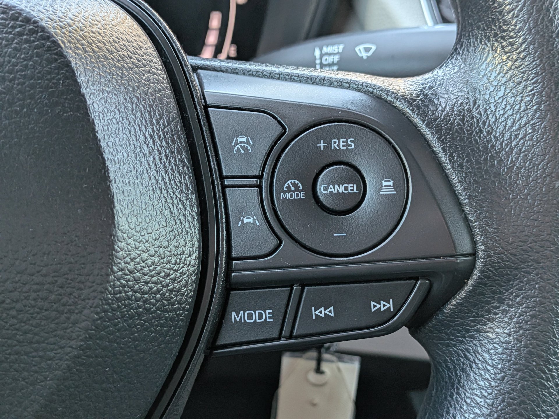 Used 2026 Toyota Corolla LE FWD image 26