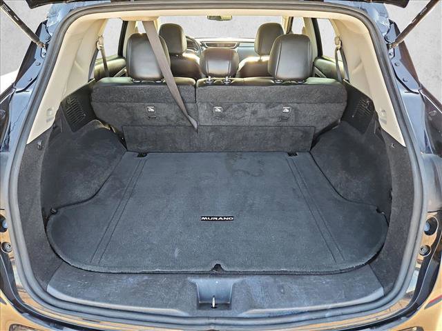 Used 2023 Nissan Murano SV image 9
