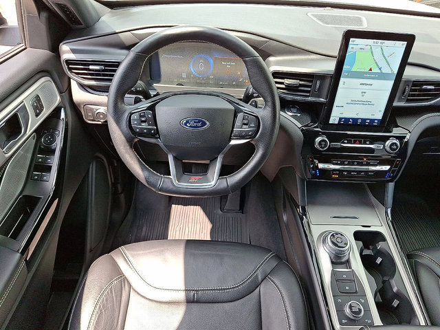 Certified 2022 Ford Explorer ST w/ Equipment Group 401A image 21