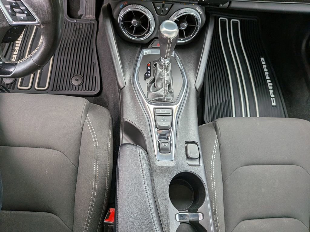 Used 2020 Chevrolet Camaro LT w/ RS Package image 17