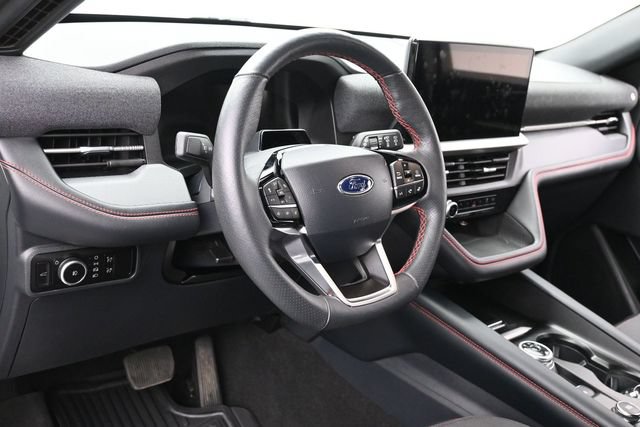 Certified 2025 Ford Explorer ST-Line AWD/4WD image 16