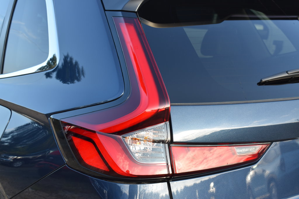 Used 2023 Honda CR-V EX-L image 10
