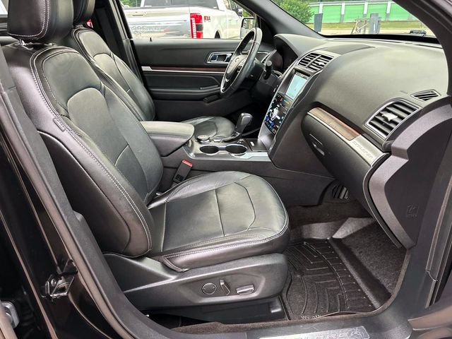 Certified 2018 Ford Explorer Limited AWD/4WD image 23