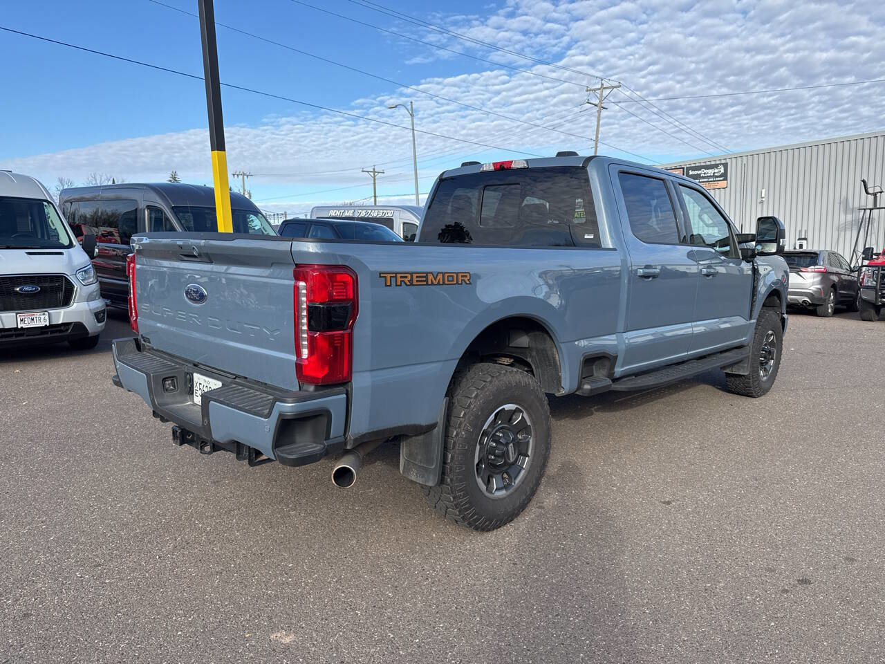 Certified 2023 Ford F250 Lariat w/ Tremor Off-Road Package image 5