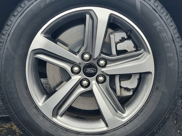 Certified 2024 Ford Edge SEL w/ Convenience Package AWD/4WD image 17