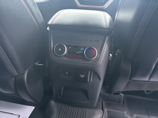 Certified 2025 Ford Explorer ST-Line w/ Premium Package image 19