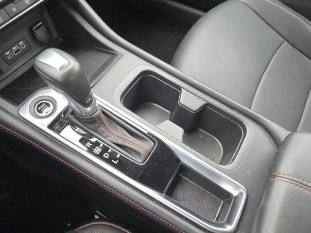 Used 2025 Nissan Sentra SR w/ SR Premium Package image 24