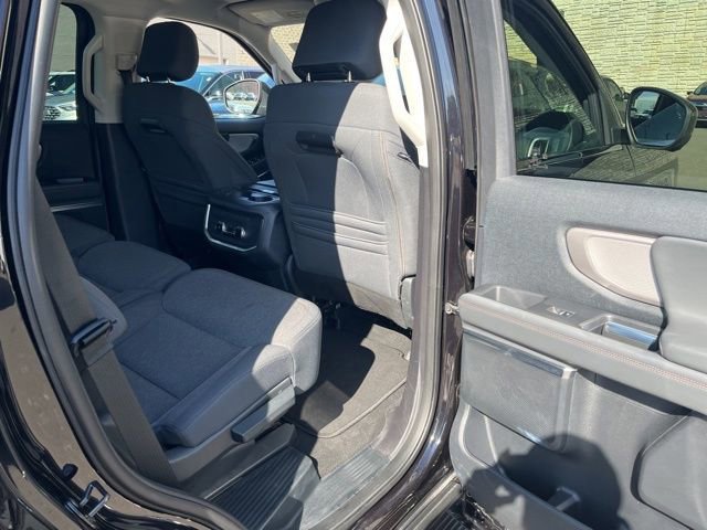 Certified 2025 Ford Expedition Active image 33