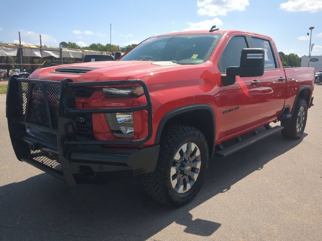 Used 2022 Chevrolet Silverado 2500 Custom w/ Custom Value Package AWD/4WD image 3