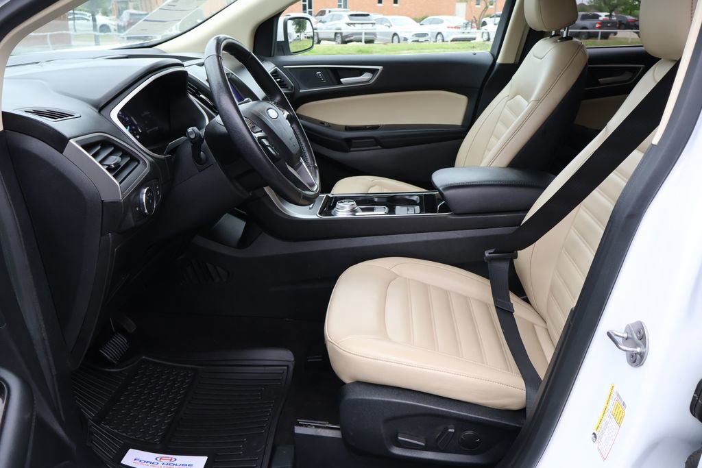 Certified 2020 Ford Edge SEL w/ Convenience Package image 28