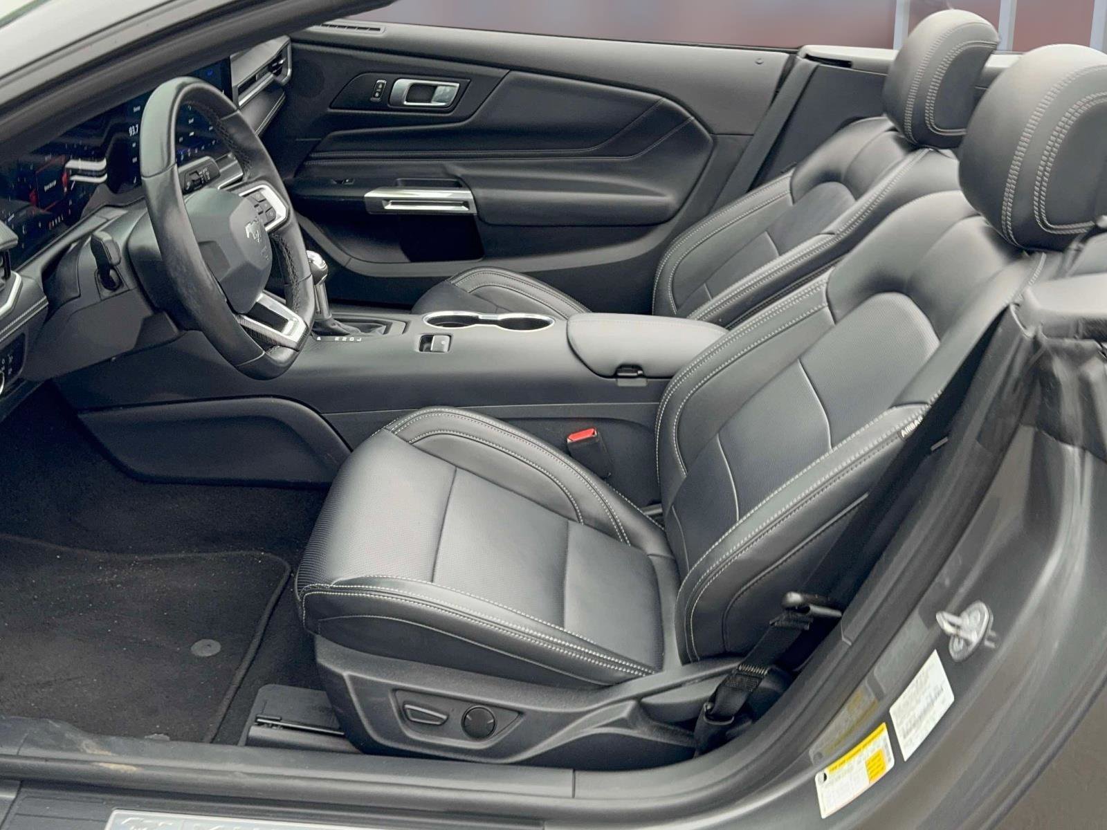 Certified 2025 Ford Mustang Premium image 14