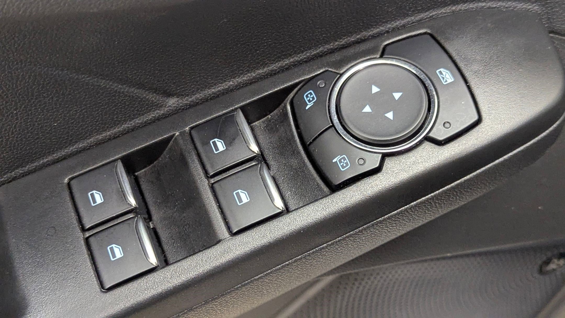 Certified 2023 Ford Escape Platinum w/ Premium Technology Package image 23