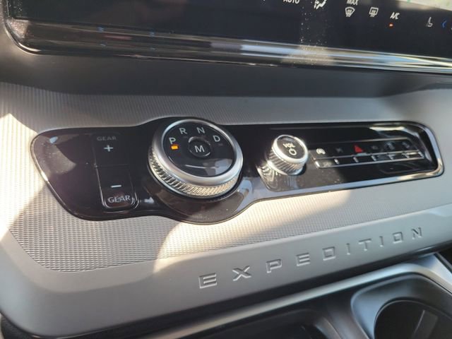 Certified 2025 Ford Expedition Max Active AWD/4WD image 11