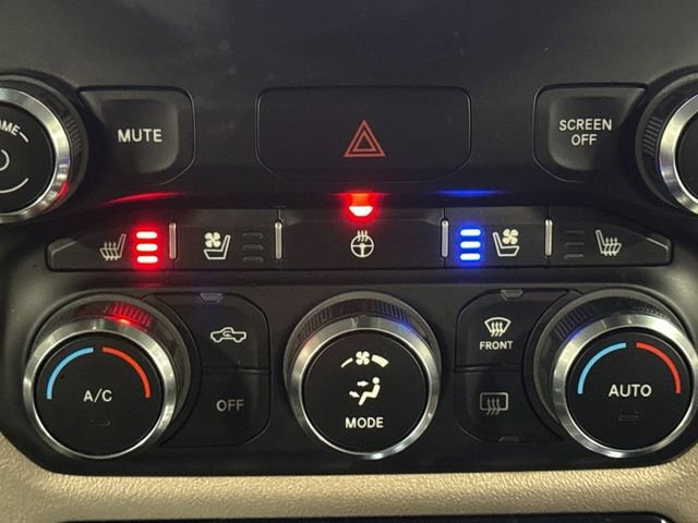 Used 2021 RAM 1500 Laramie AWD/4WD image 32