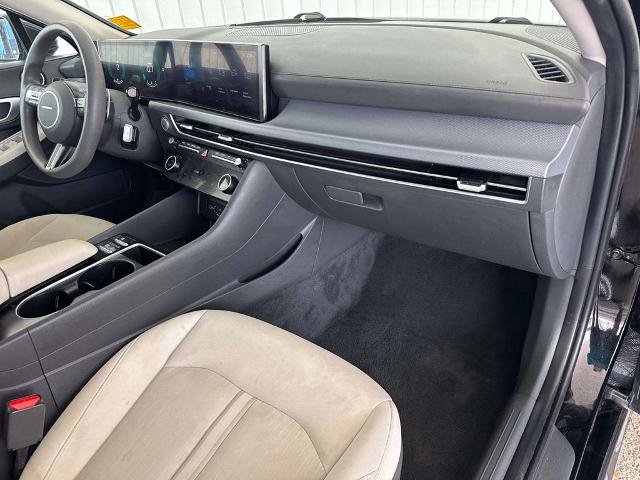 Used 2024 Hyundai Sonata SEL FWD image 17