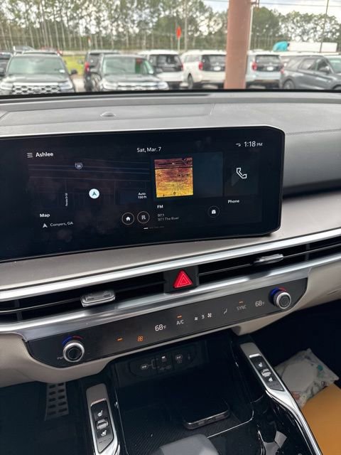 Used 2025 Kia Sorento SX image 5