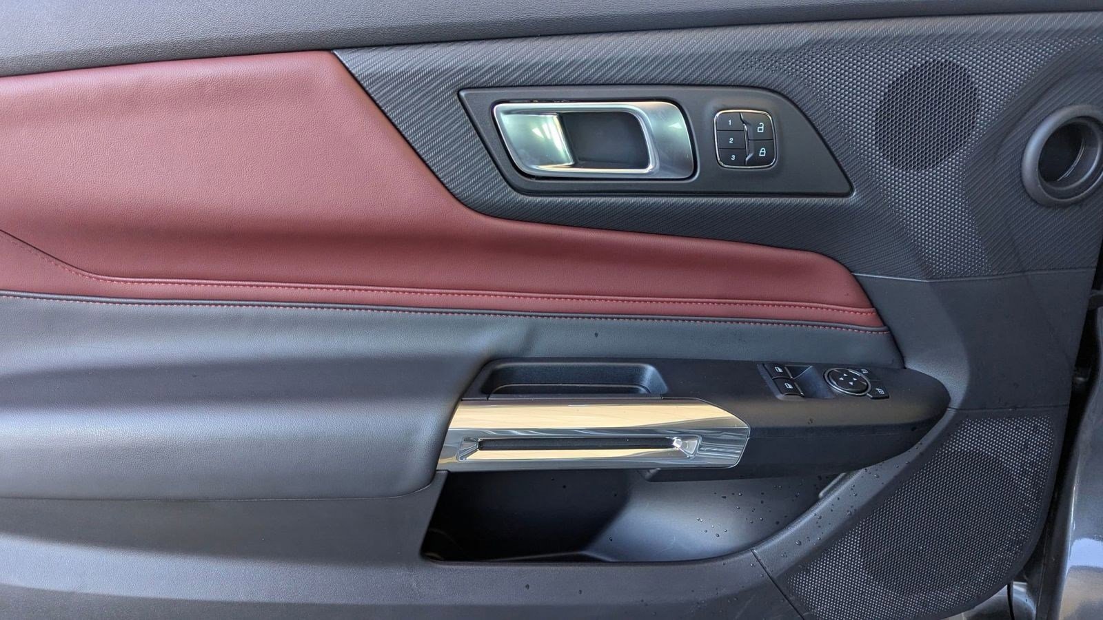 Certified 2025 Ford Mustang GT Premium w/ GT Performance Package image 11