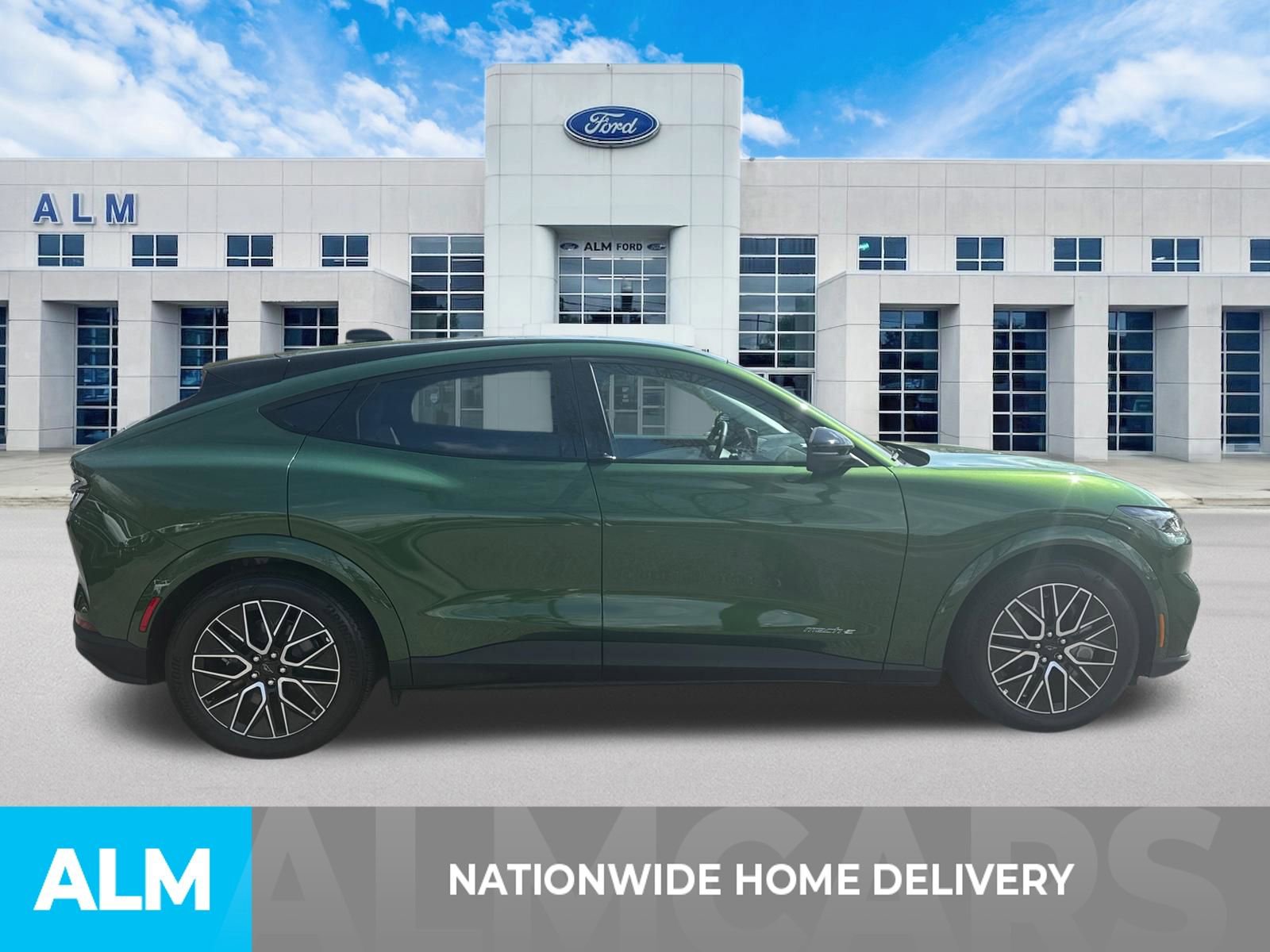 Certified 2025 Ford Mustang Mach-E Premium image 4