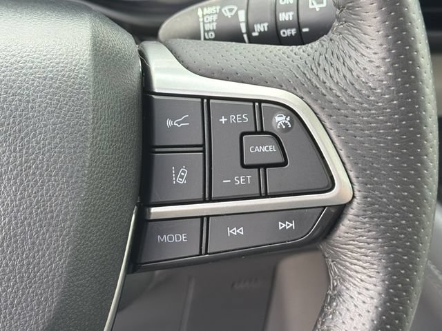 Used 2021 Toyota Sienna Limited FWD image 24