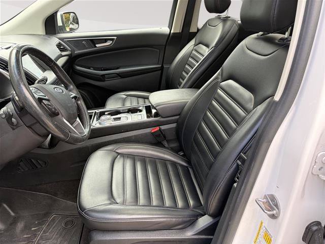 Certified 2019 Ford Edge SEL w/ Equipment Group 201A AWD/4WD image 9