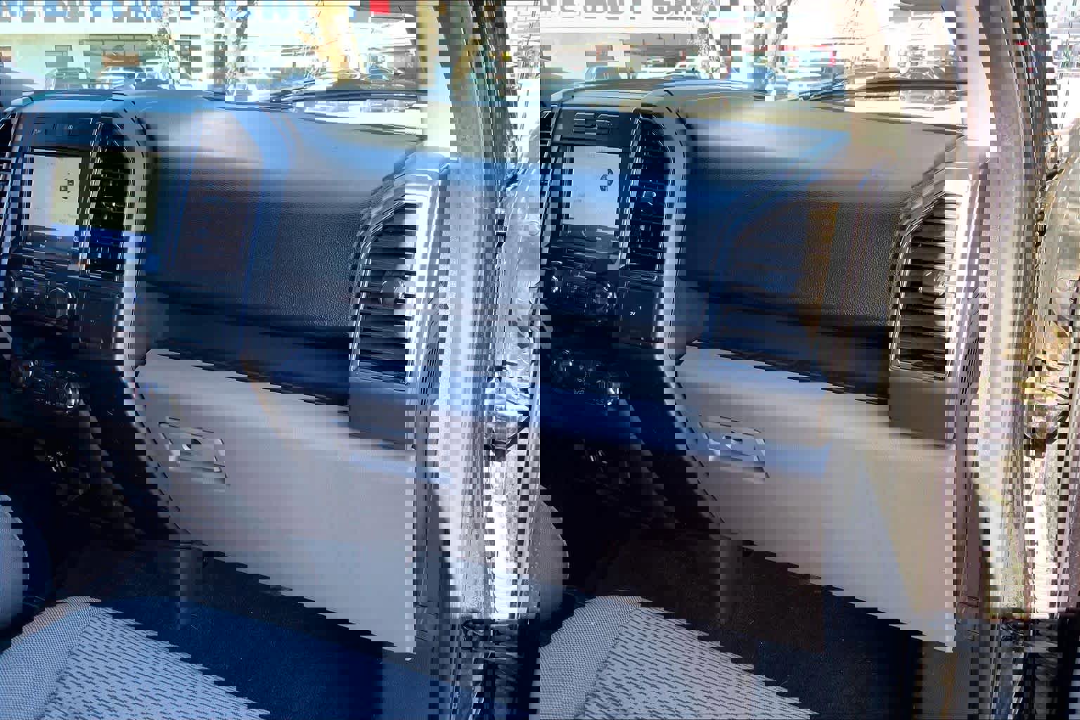 Certified 2019 Ford F150 XLT image 18