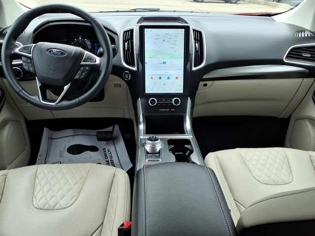 Certified 2023 Ford Edge Titanium w/ Equipment Group 301A AWD/4WD image 10