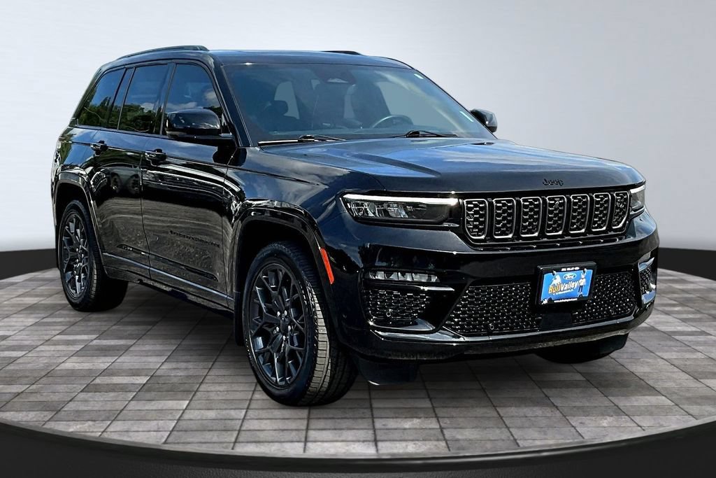 Used 2025 Jeep Grand Cherokee Summit AWD/4WD image 1