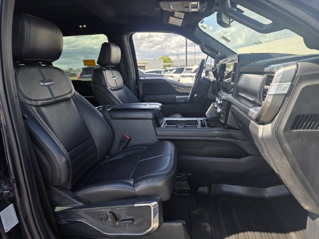 Certified 2025 Ford F350 Platinum AWD/4WD image 33