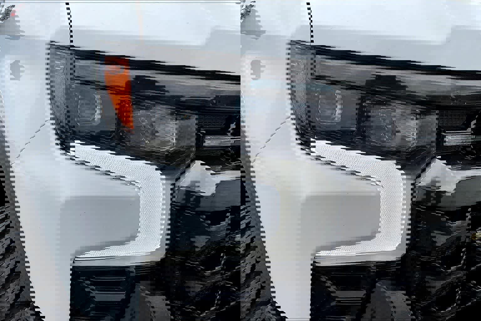 Used 2023 Chevrolet Silverado 1500 ZR2 image 31