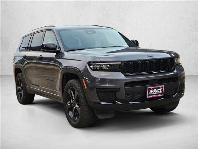 Used 2022 Jeep Grand Cherokee L Laredo AWD/4WD image 3
