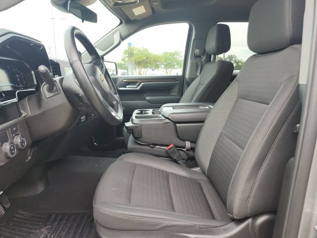 Used 2025 Chevrolet Silverado 1500 LT RWD image 25